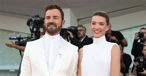 nicole aniston images|Actors Justin Theroux And Nicole Brydon Bloom Are Engaged.
